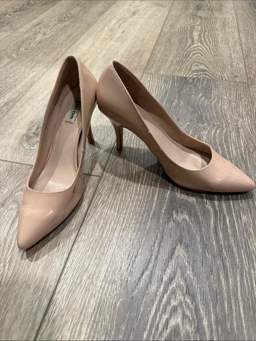 Women’s Patent Pointed-Toe Pumps in Blush
